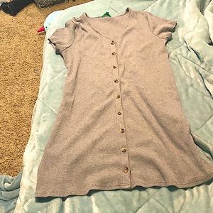 Grey ribbed midi dress.